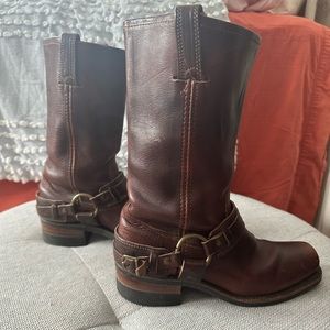 FRYE women’s 12R Harness Boots size 7.5